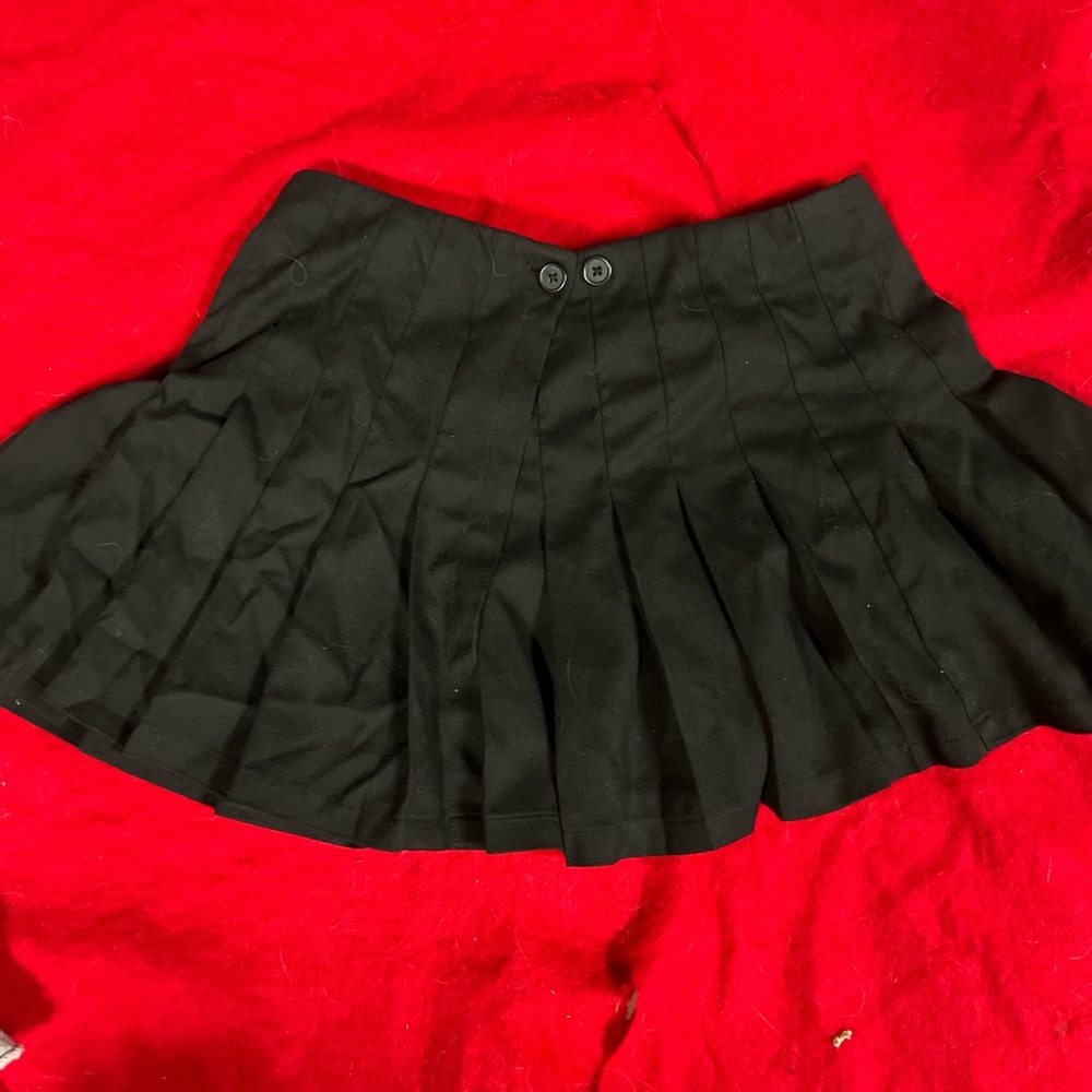 Pleated skirt